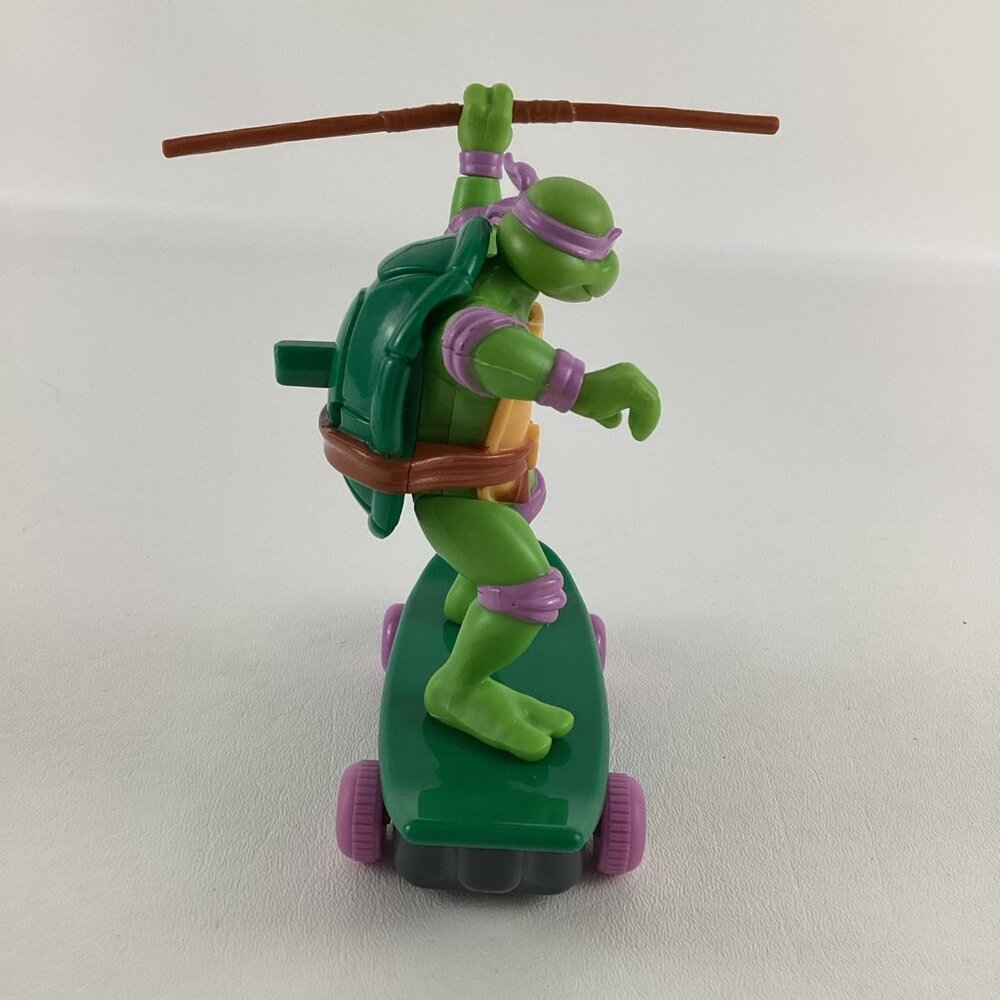 Teenage Mutant Ninja Turtles Mayhem Sewer Shredders Donatello Action Figure Don - Picture 4 of 6